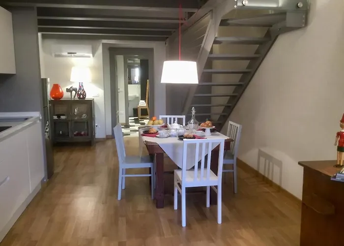 Torre Guinigi Luxury Loft Nel Centro Storico Di Apartamento *